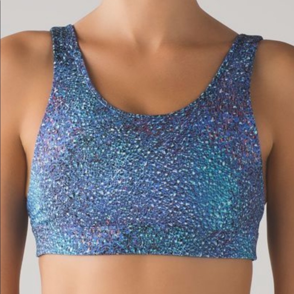 EUC Lululemon candence crusher sports bra